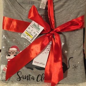 Large Pajama Set. Calling all cat Lovers!